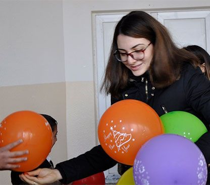 41 երեխա կվայելի գալիք ձմեռը տաք հագուստով և կոշիկով «Workfront Armenia» –ի շնորհիվ